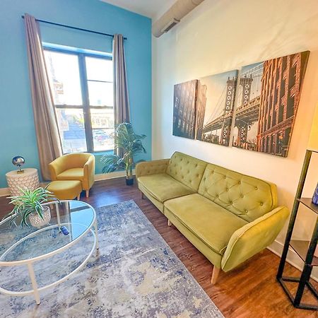 Mccormick Place 3Br-2Ba With Optional Parking - Sleeps 8 シカゴ エクステリア 写真