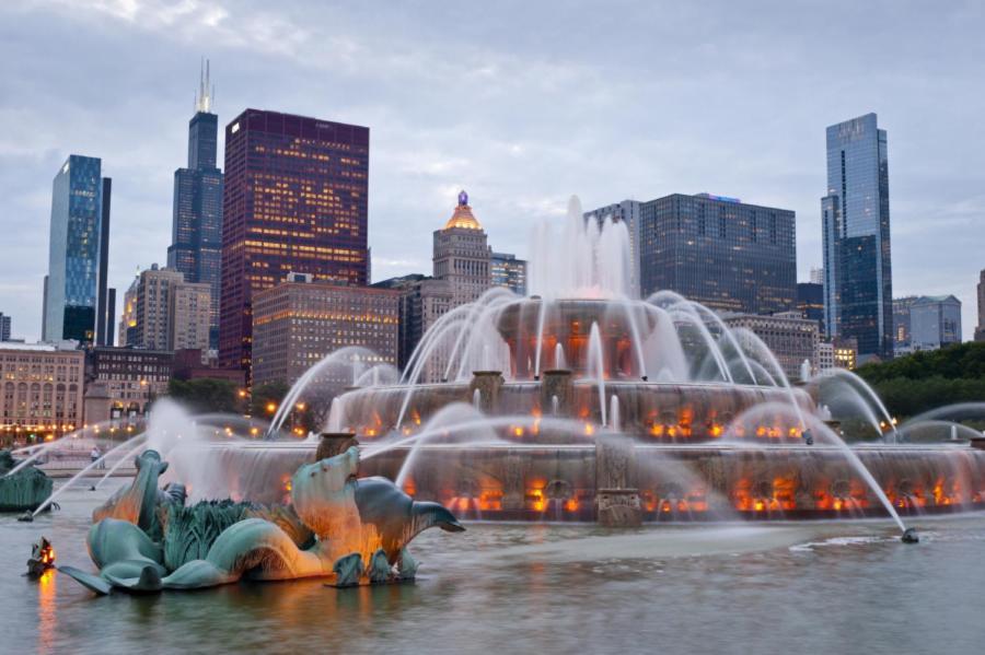 Mccormick Place 3Br-2Ba With Optional Parking - Sleeps 8 シカゴ エクステリア 写真